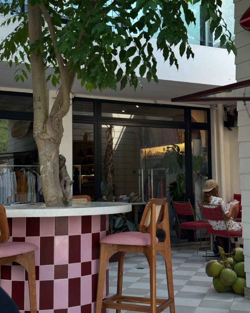 Milk Lombok
